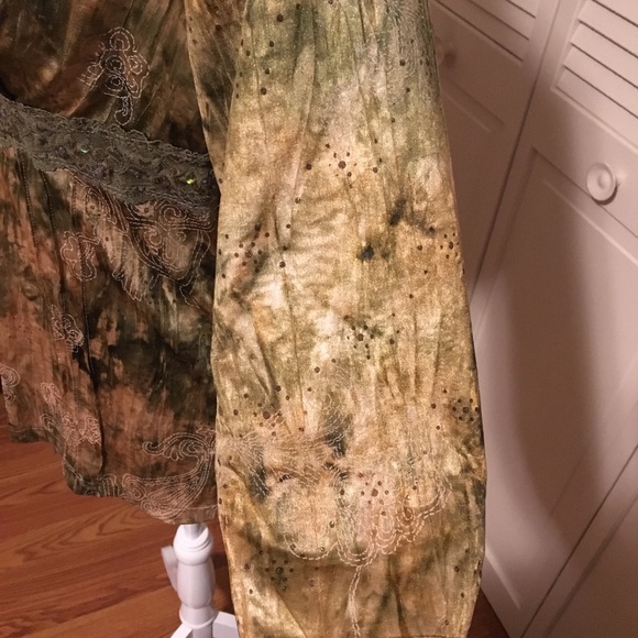 Blouse - Picture 6 of 7